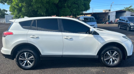 2019 Toyota Rav4 (4WD)